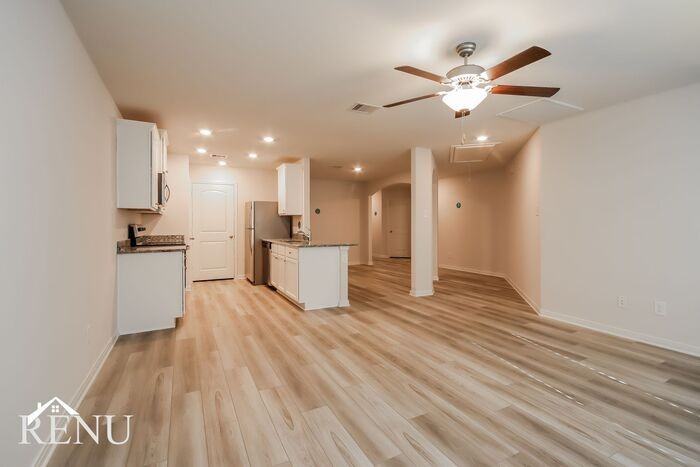 10446 Sweetwater Creek Dr - Photo 6 of 24