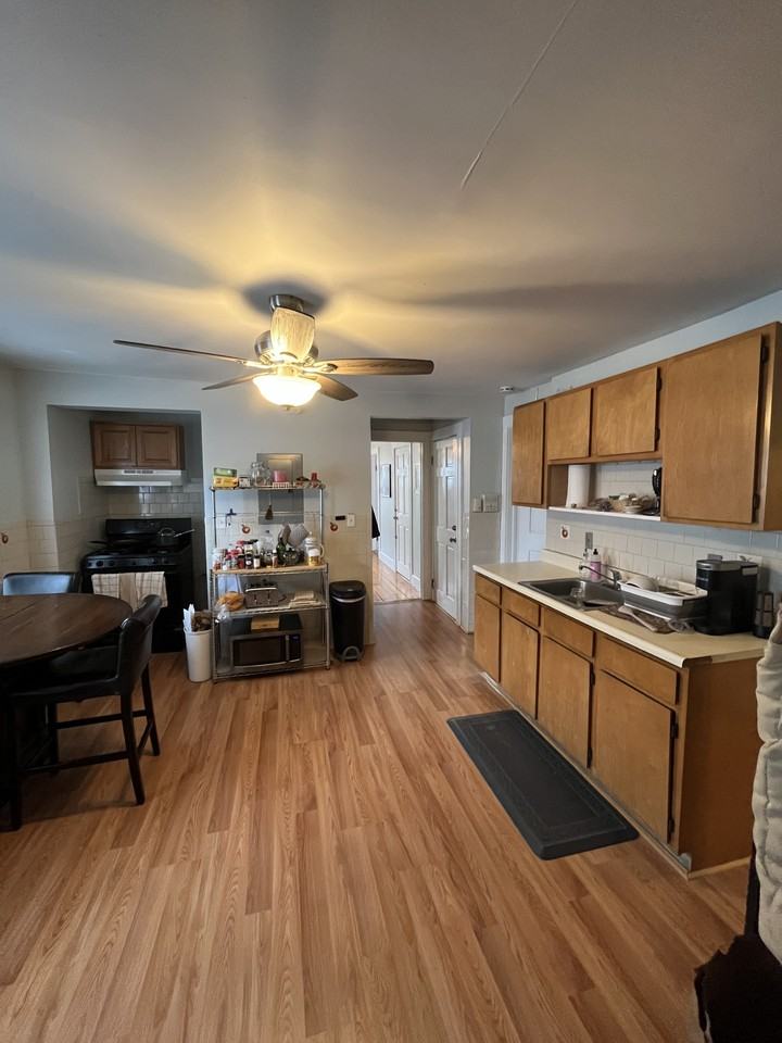 63 Marshfield St #2 - Photo 5 of 23