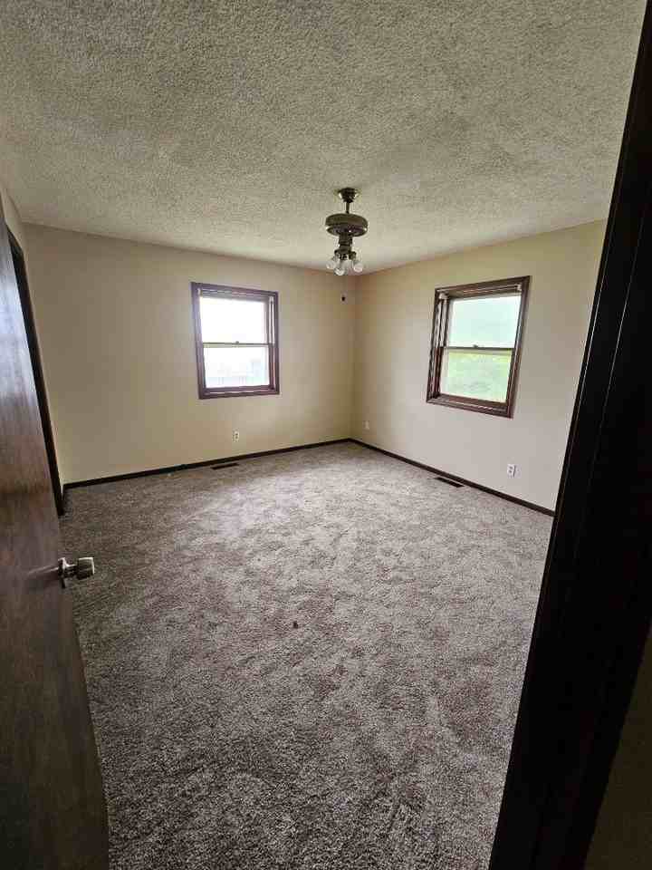 2510 Stagg Hill Rd - Photo 5 of 20