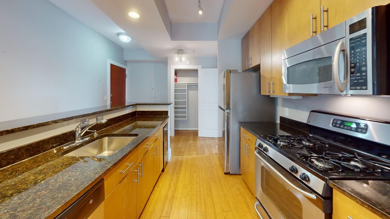 715 6th St NW #1204 (DC) - Photo 2 of 12