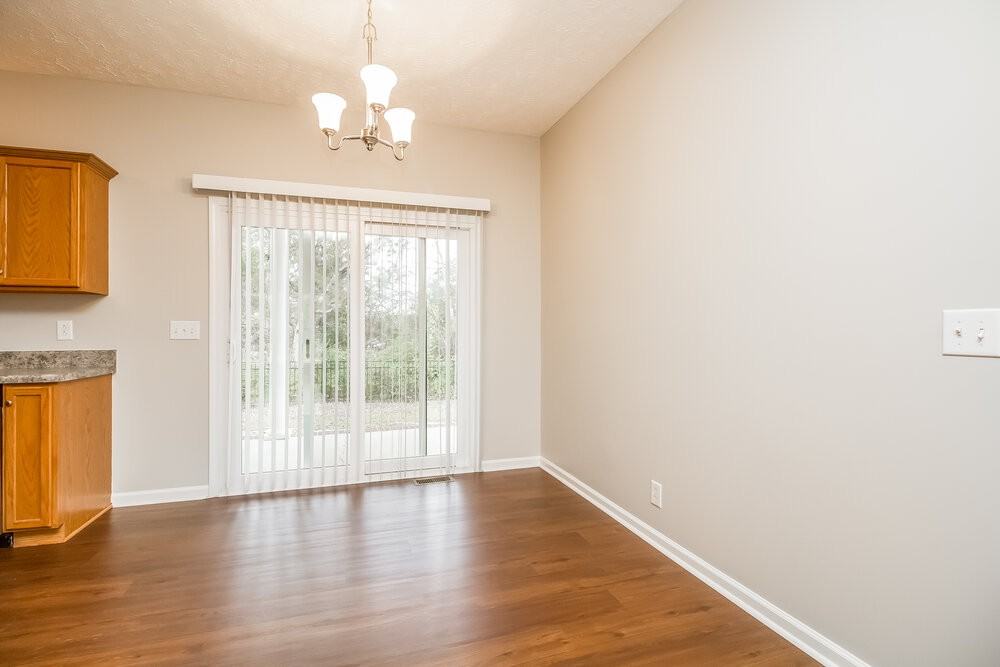 2913 Waywood Dr - Photo 5 of 17