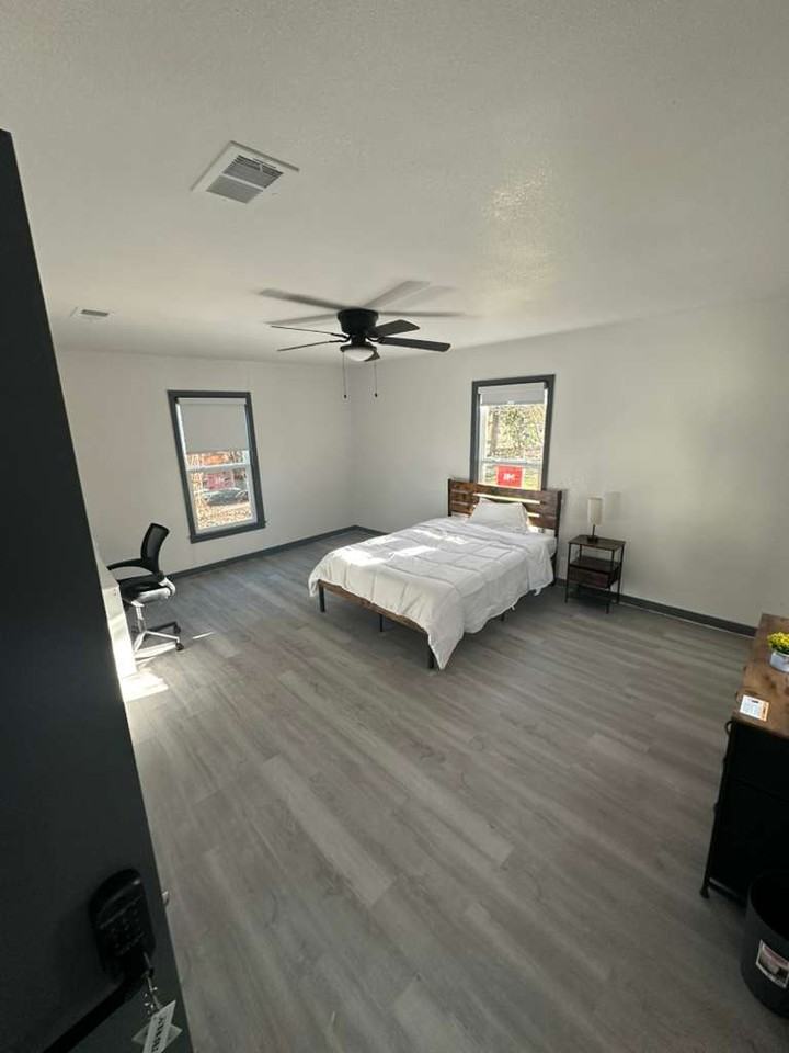 3737 Bilglade Road - Photo 7 of 20