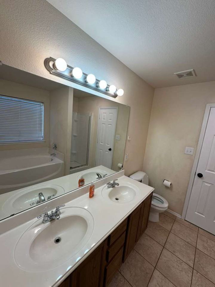 4832 Lemon Grove Drive - Photo 5 of 12