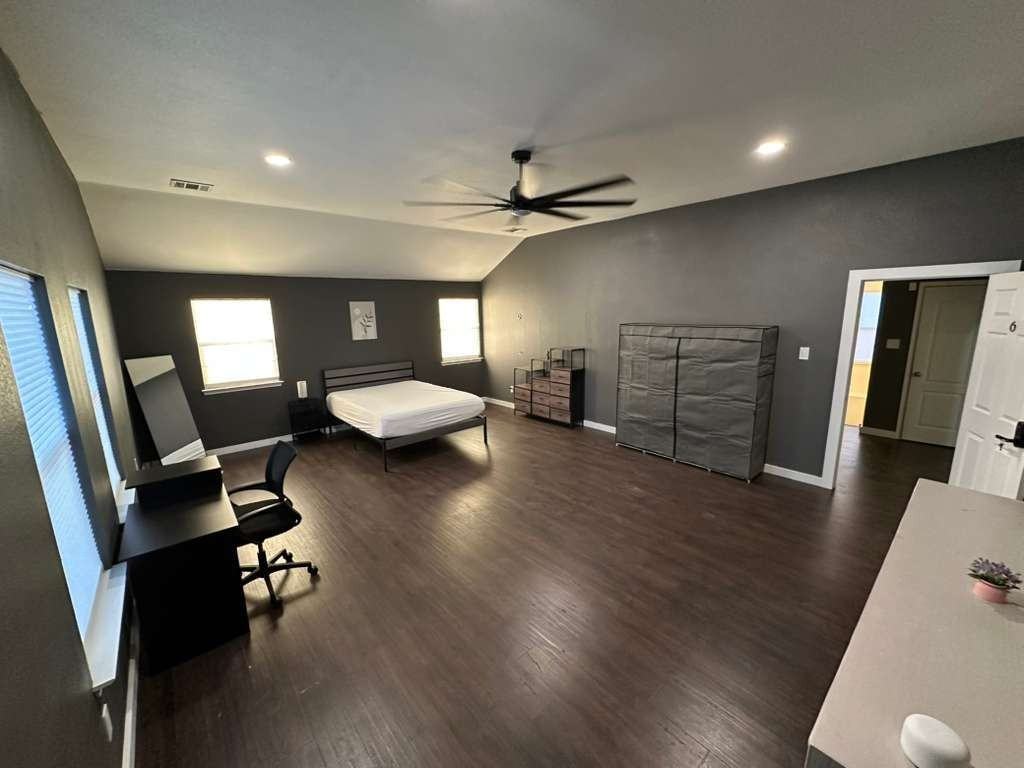 4832 Lemon Grove Drive - Photo 7 of 12
