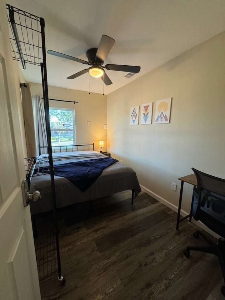 2669 Marfa Avenue - Photo 7 of 8