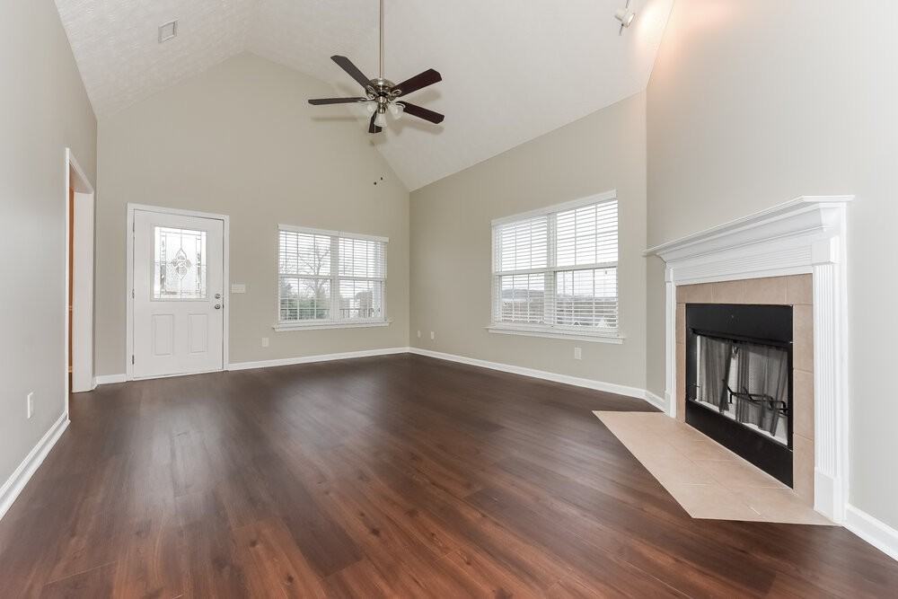 1903 Champlain Dr - Photo 4 of 17