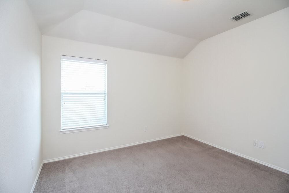 2280 Timber Creek Dr - Photo 7 of 15
