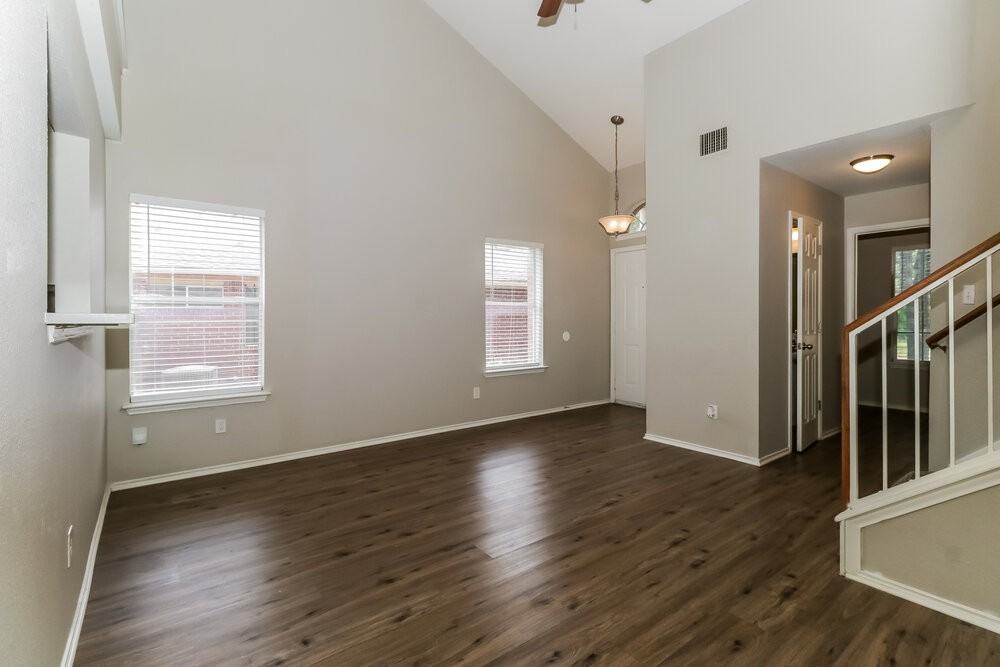 1416 Miss Allisons Way - Photo 5 of 17