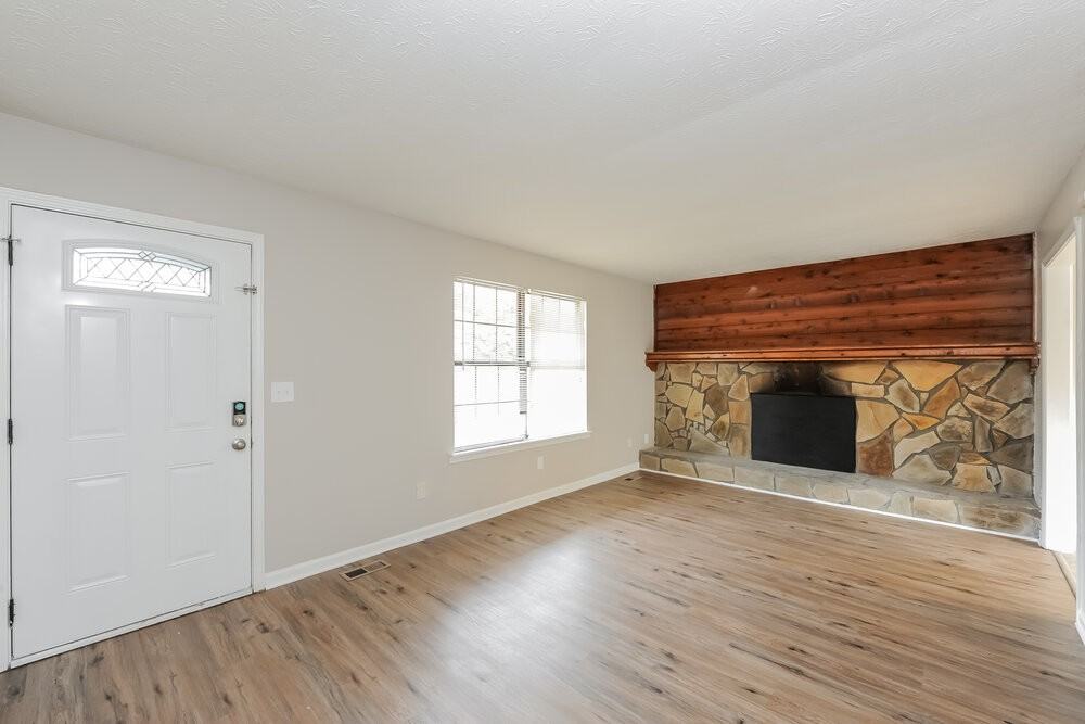 2687 Del Ridge Dr - Photo 5 of 17