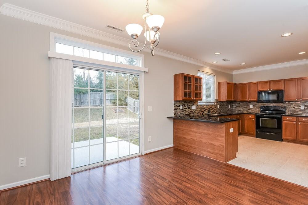 125 Depot Ridge Rd - Photo 7 of 17