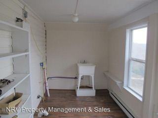 223 Cliff St - Photo 2 of 9