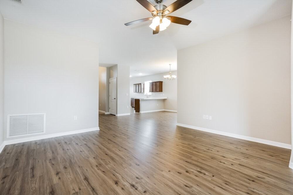 5736 Coquyt Dr - Photo 4 of 16
