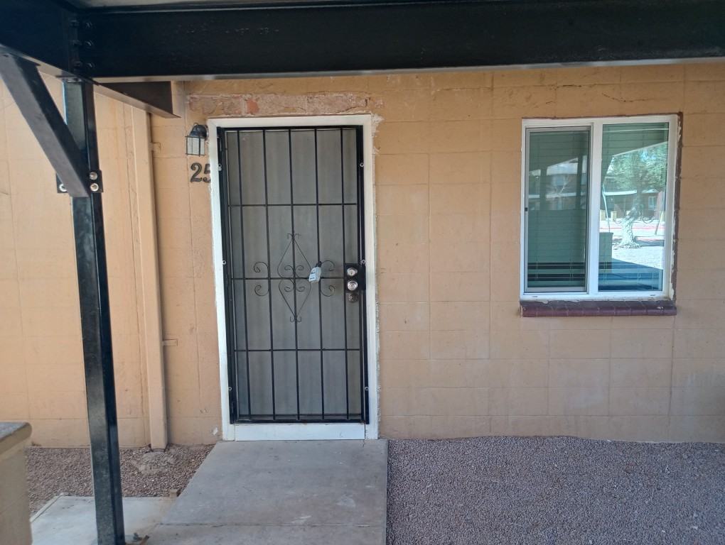 401 N D St #25 - Photo 3 of 20