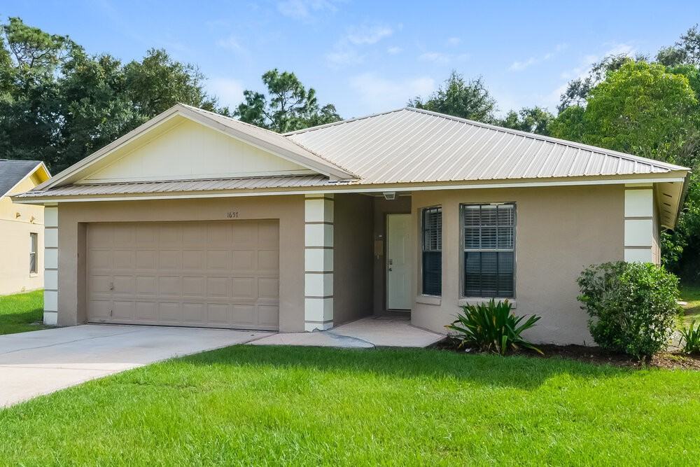 1657 Sunburst Way - Photo 3 of 16
