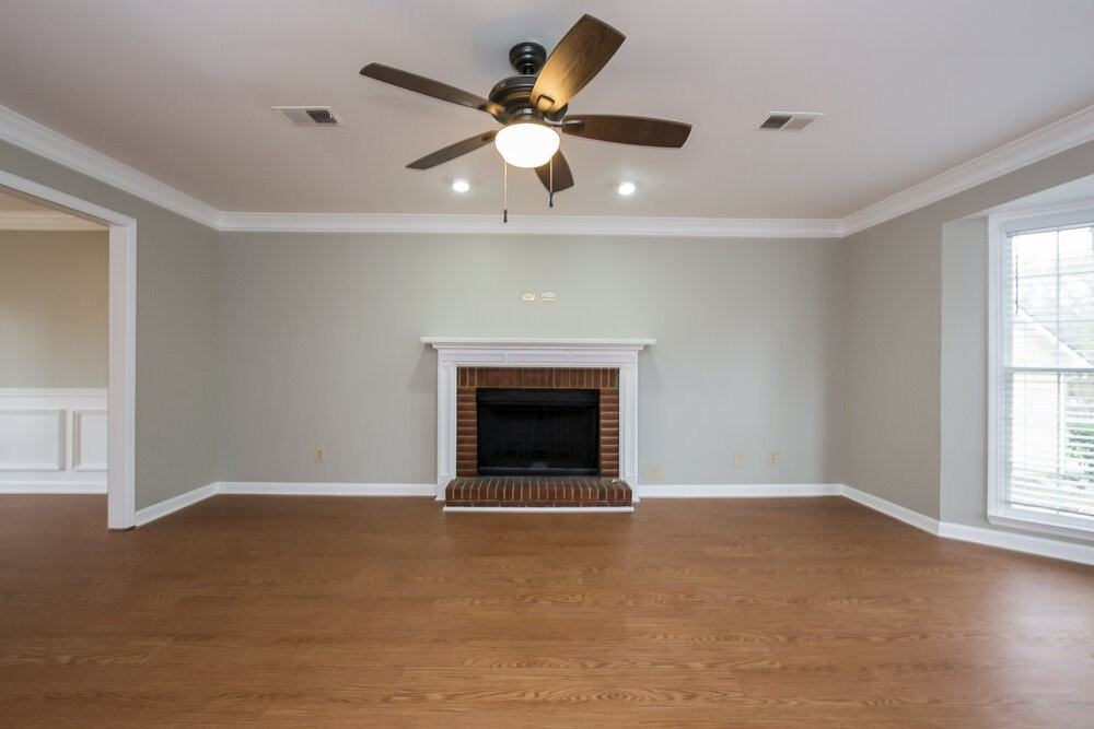 2906 Katy Ln Sw - Photo 5 of 17