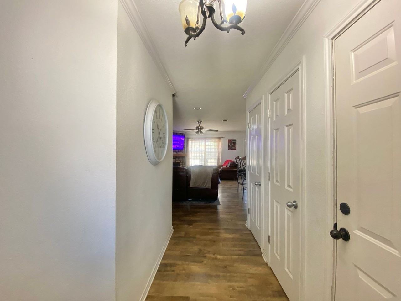 2607 30th St - Photo 2 of 17