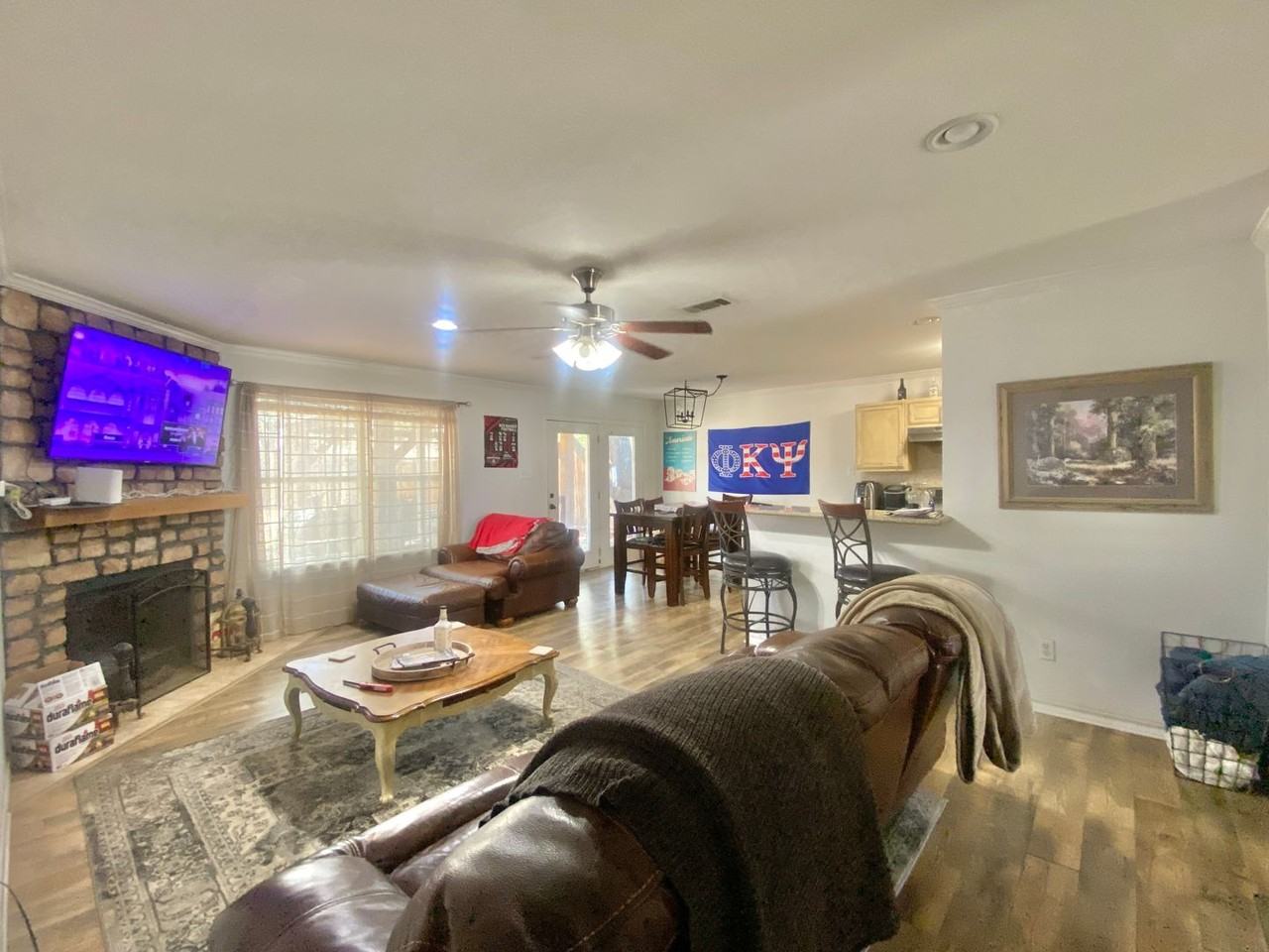 2607 30th St - Photo 3 of 17