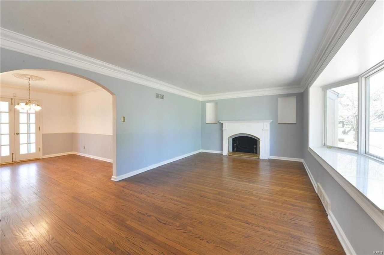 4 Girard Dr - Photo 5 of 18