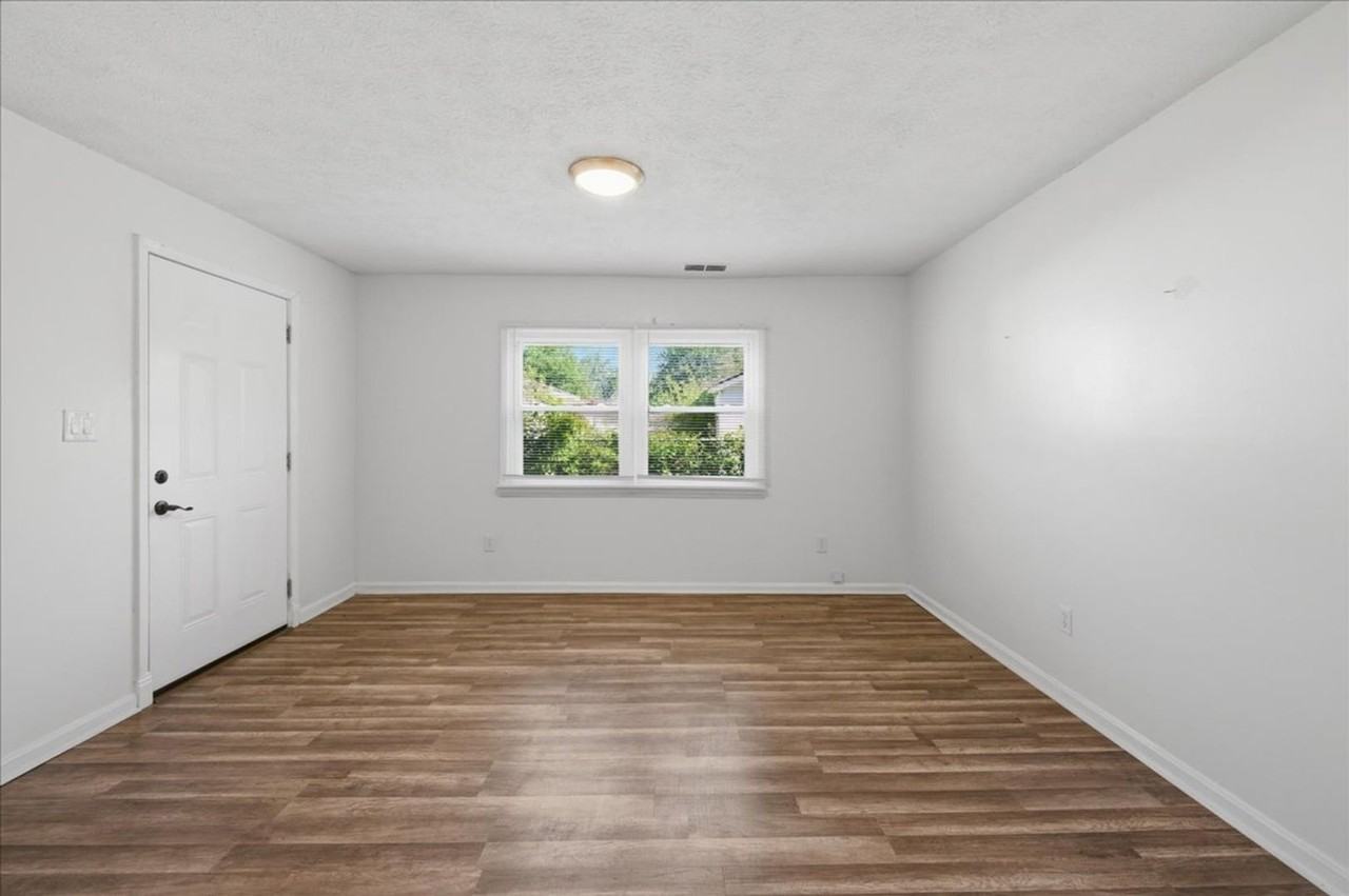 3027 Alice Ave - Photo 4 of 14