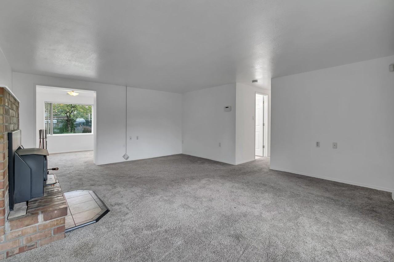 23912 59th Pl W - Photo 5 of 22