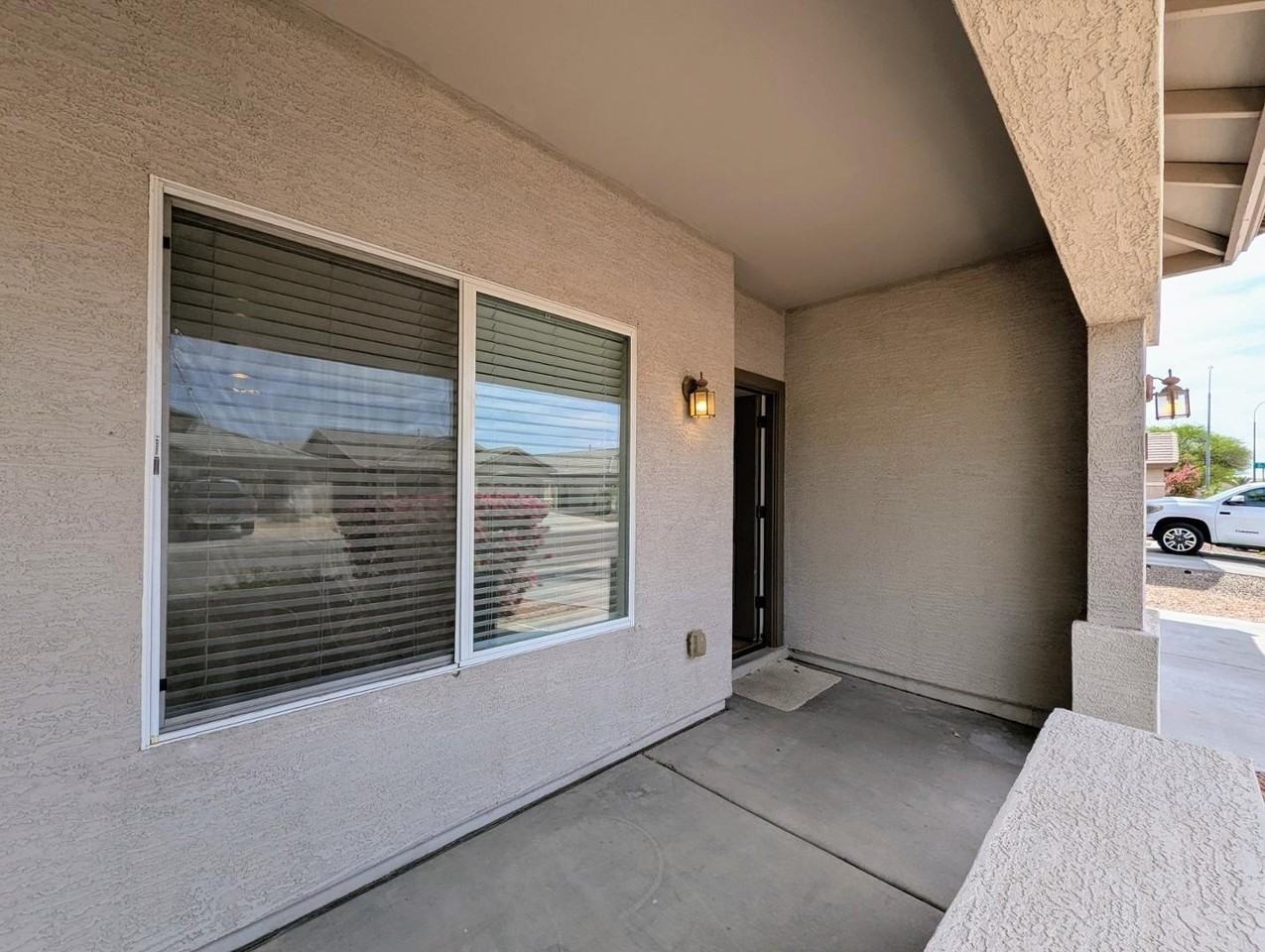 11633 W Jackson St - Photo 7 of 50