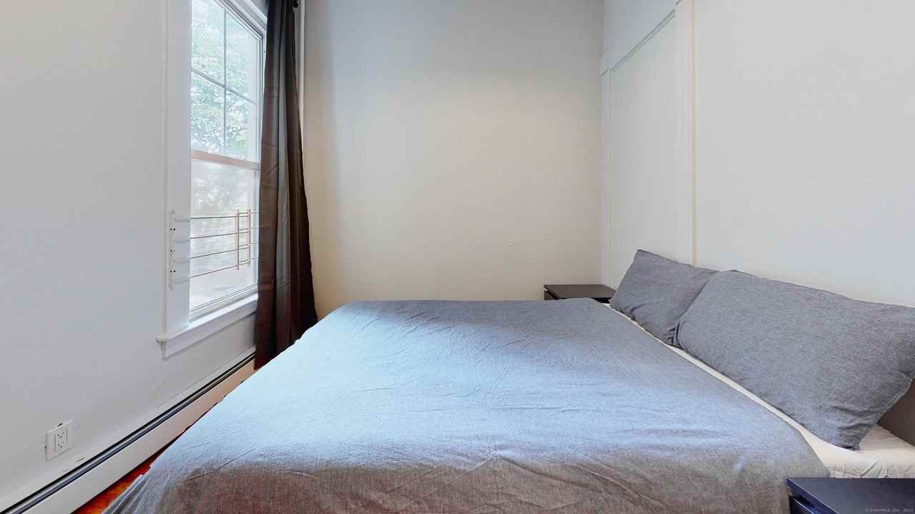 86 Edwards St #1 - Photo 7 of 40