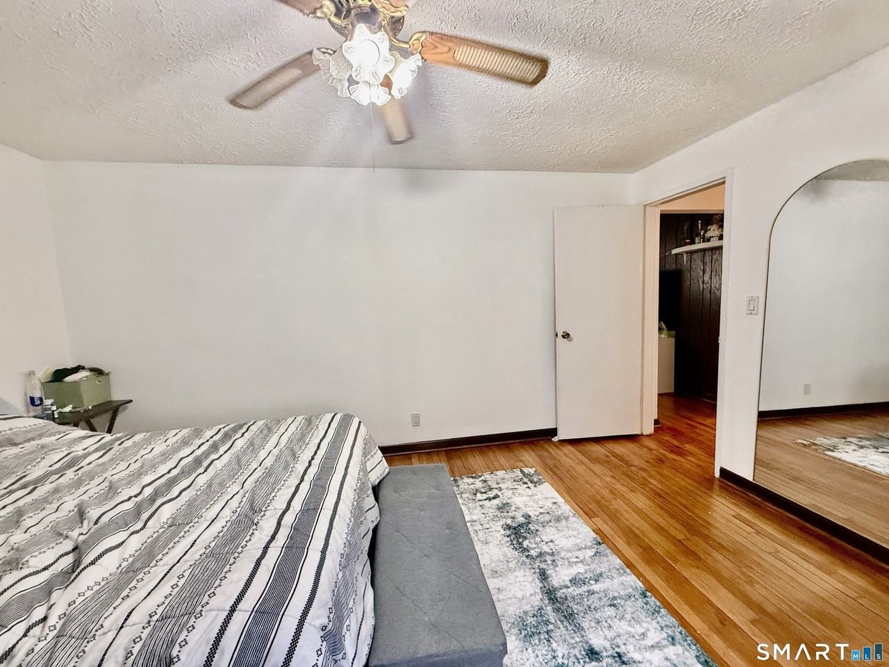 231 Seaton Rd #2 - Photo 7 of 31