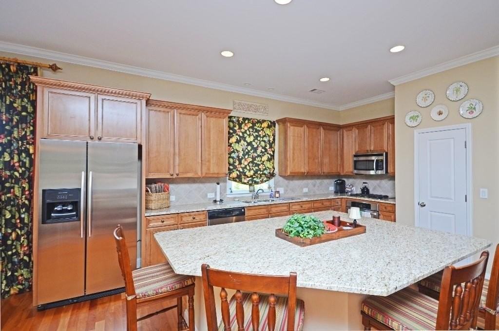 309 Woodridge Pass - Photo 3 of 8