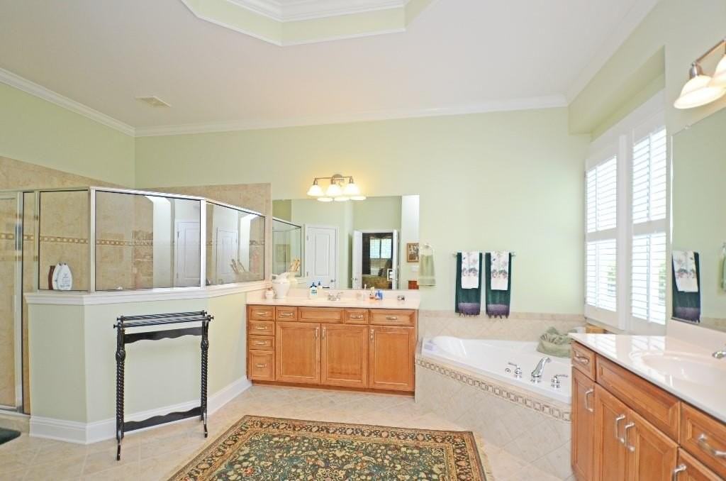 309 Woodridge Pass - Photo 5 of 8