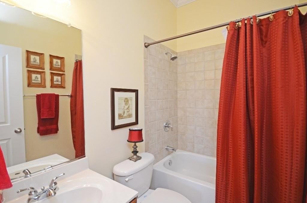 309 Woodridge Pass - Photo 7 of 8