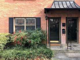 75 Roswell Ct Ne - Photo 1 of 1