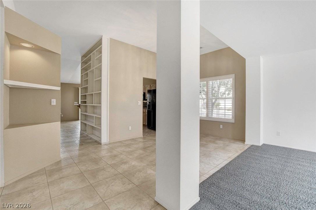 5513 Lochmor Ave - Photo 4 of 43