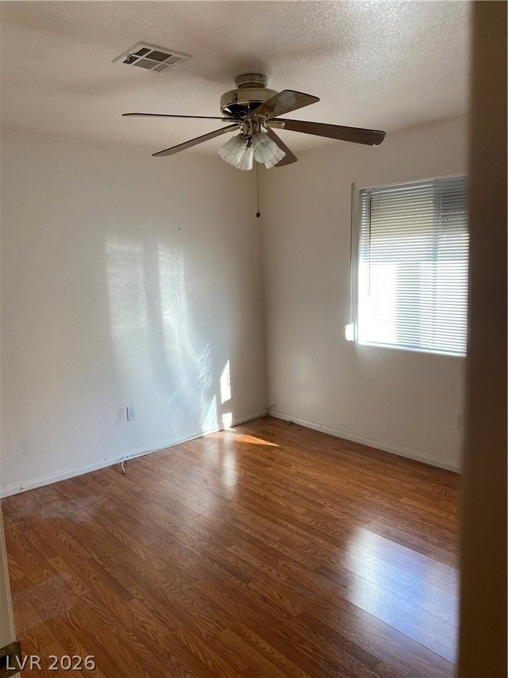 7004 Rotunda Ct - Photo 7 of 15
