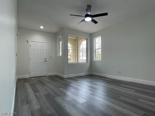 10609 Kennedy Peak Ln - Photo 4 of 33