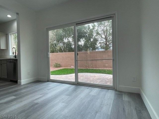 10609 Kennedy Peak Ln - Photo 5 of 33