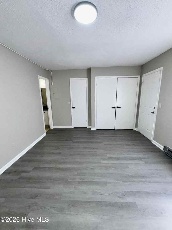 803 Peed Dr #4 - Photo 7 of 9