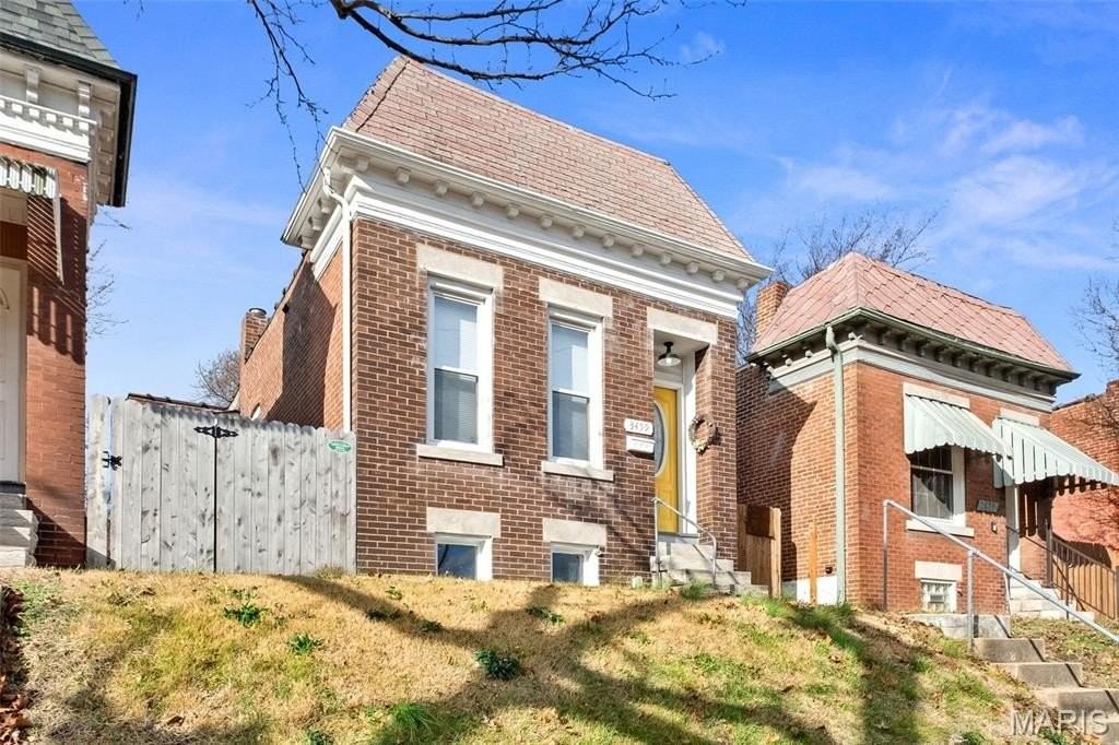 3459 Louisiana Ave - Photo 4 of 24