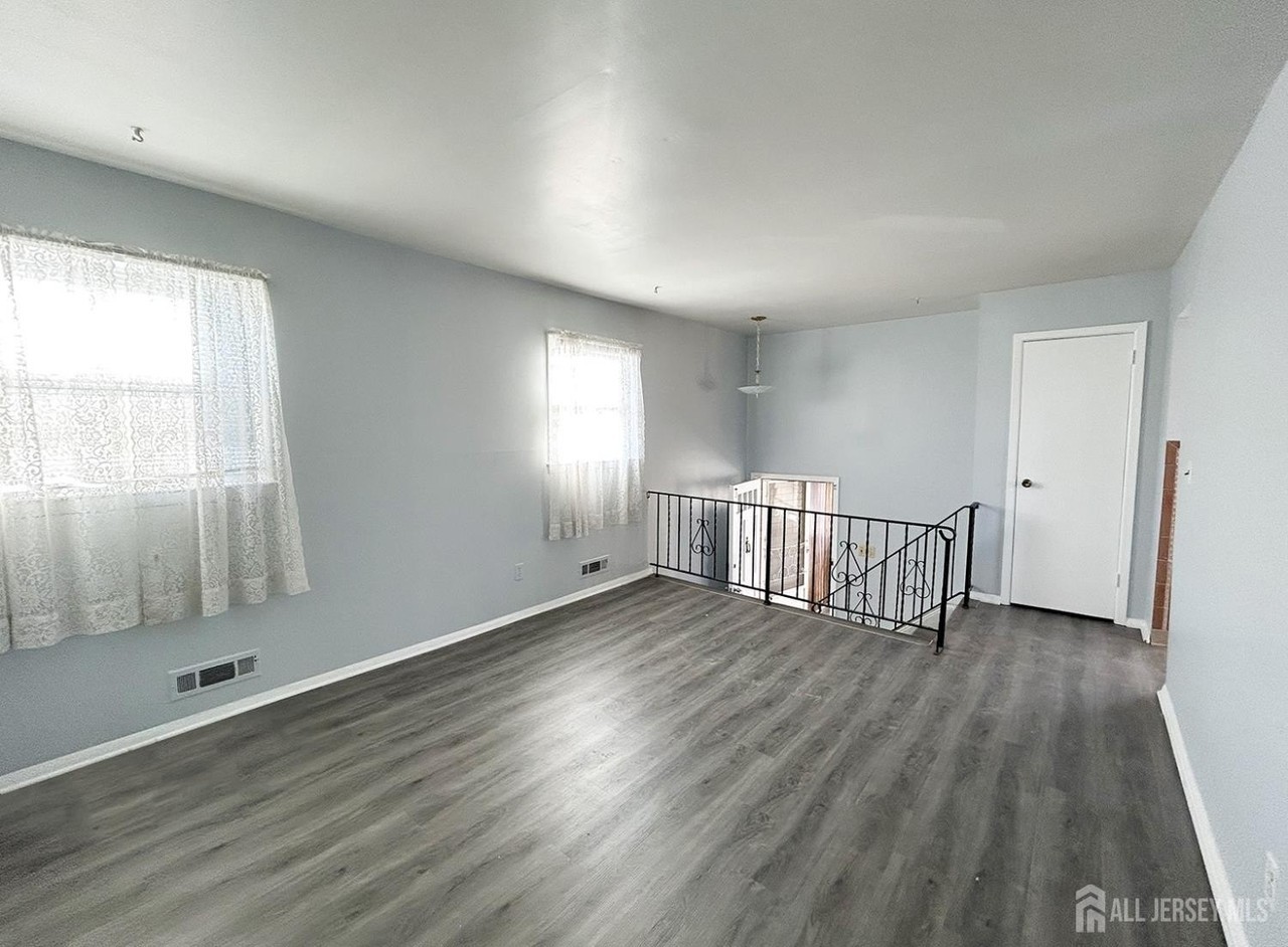 11A Foothills Dr - Photo 2 of 7