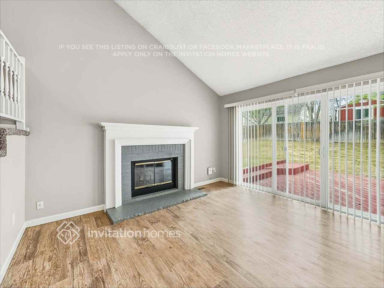 2882 S Espana St - Photo 6 of 21