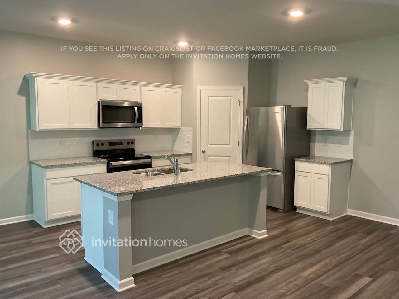255 Colbury St - Photo 3 of 11