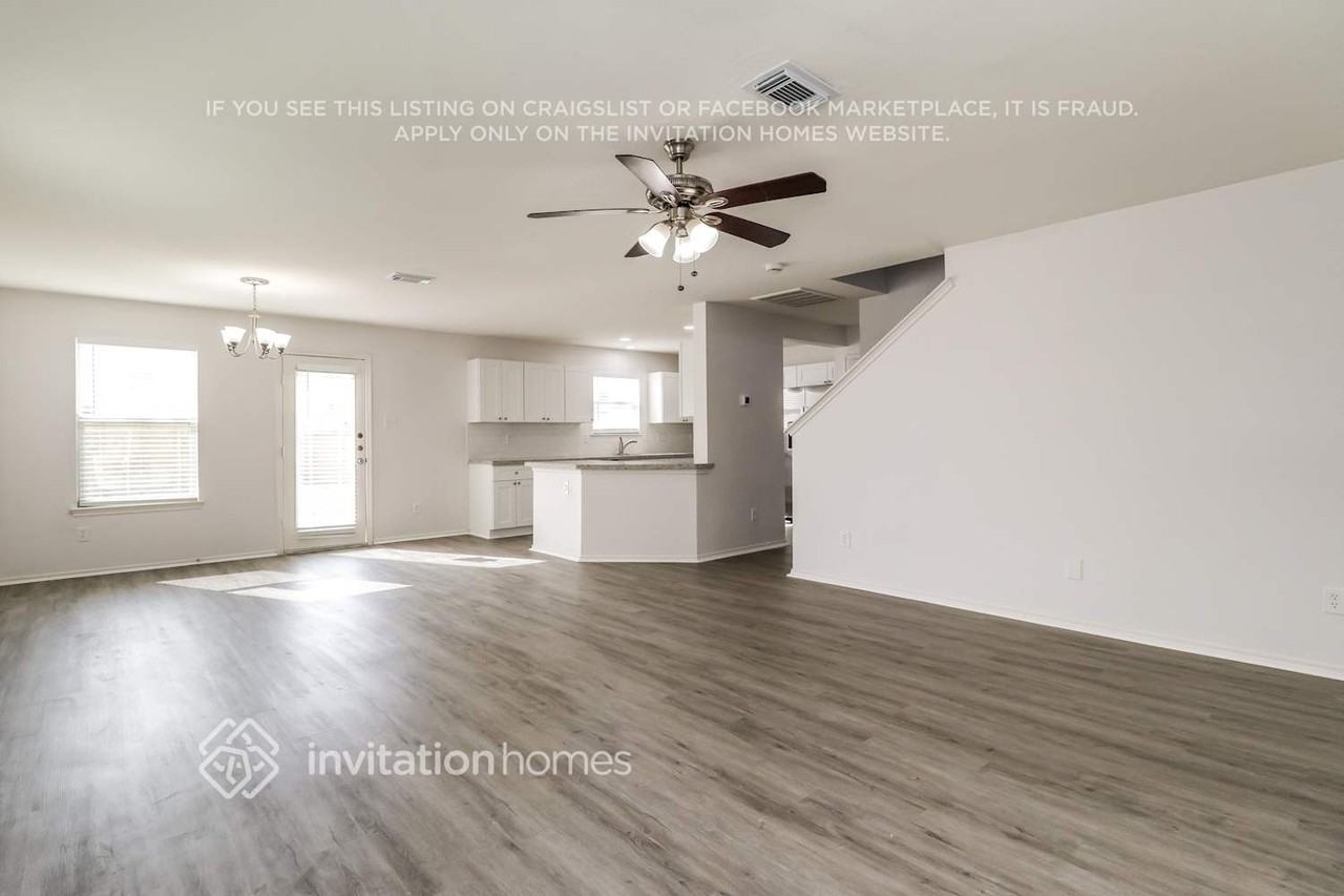 20735 Desert Shadows Ln - Photo 6 of 18