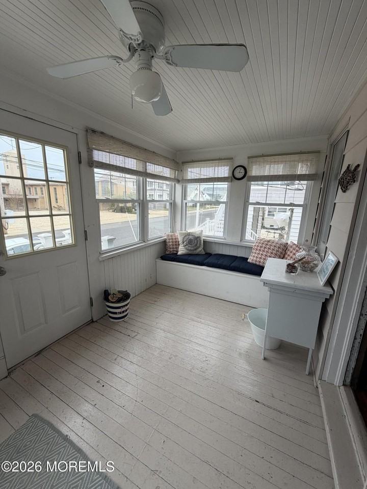 67 E St - Photo 3 of 26