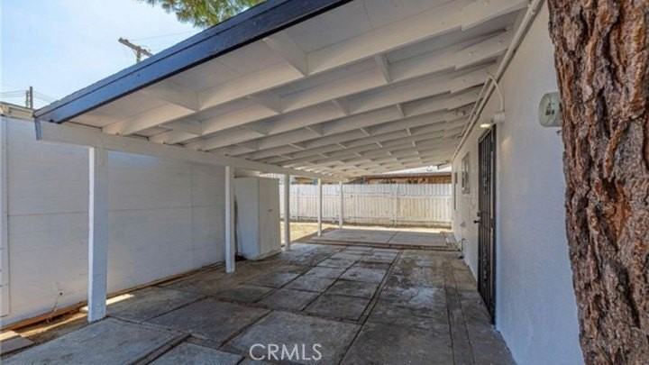 1024 W Newgrove St - Photo 5 of 10