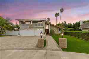 featured image of 17850 Winterberry St