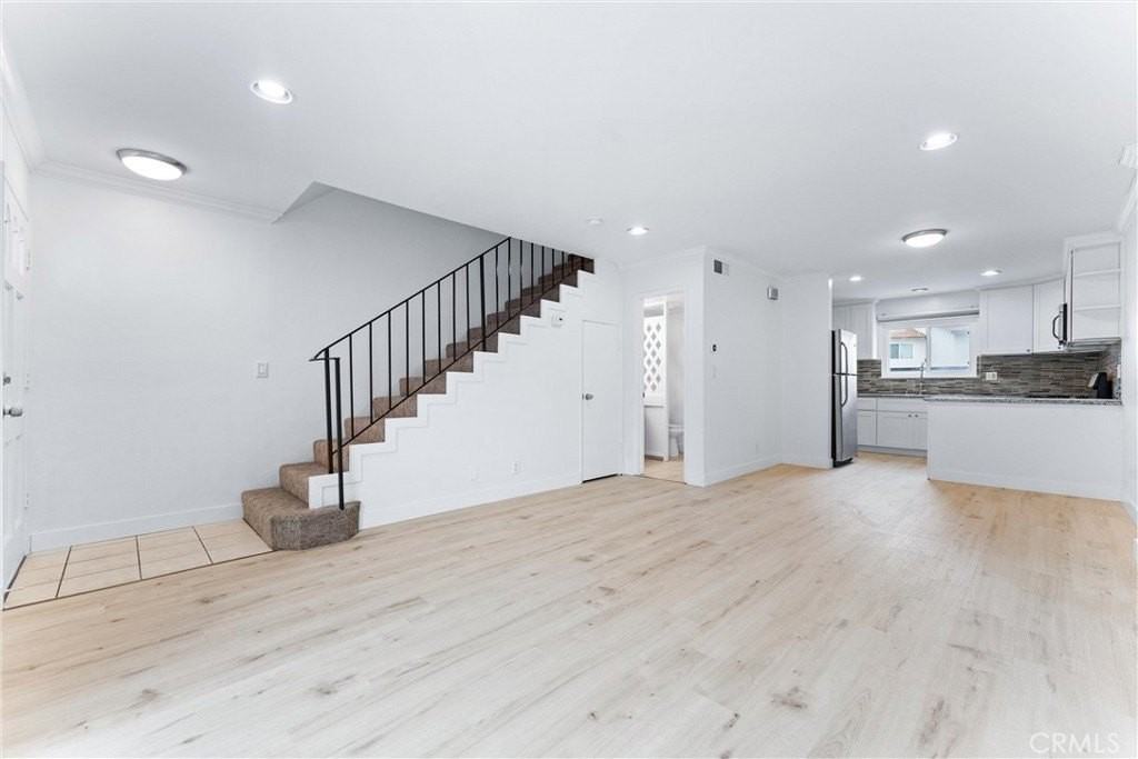8242 Henderson Grn - Photo 5 of 17
