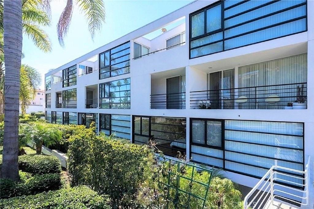 101 Coast Blvd #4B - Photo 5 of 39