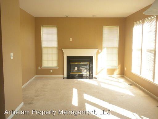 9429 Morning Walk Dr - Photo 2 of 11