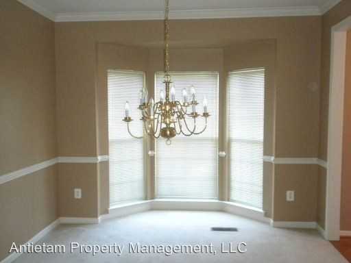 9429 Morning Walk Dr - Photo 3 of 11