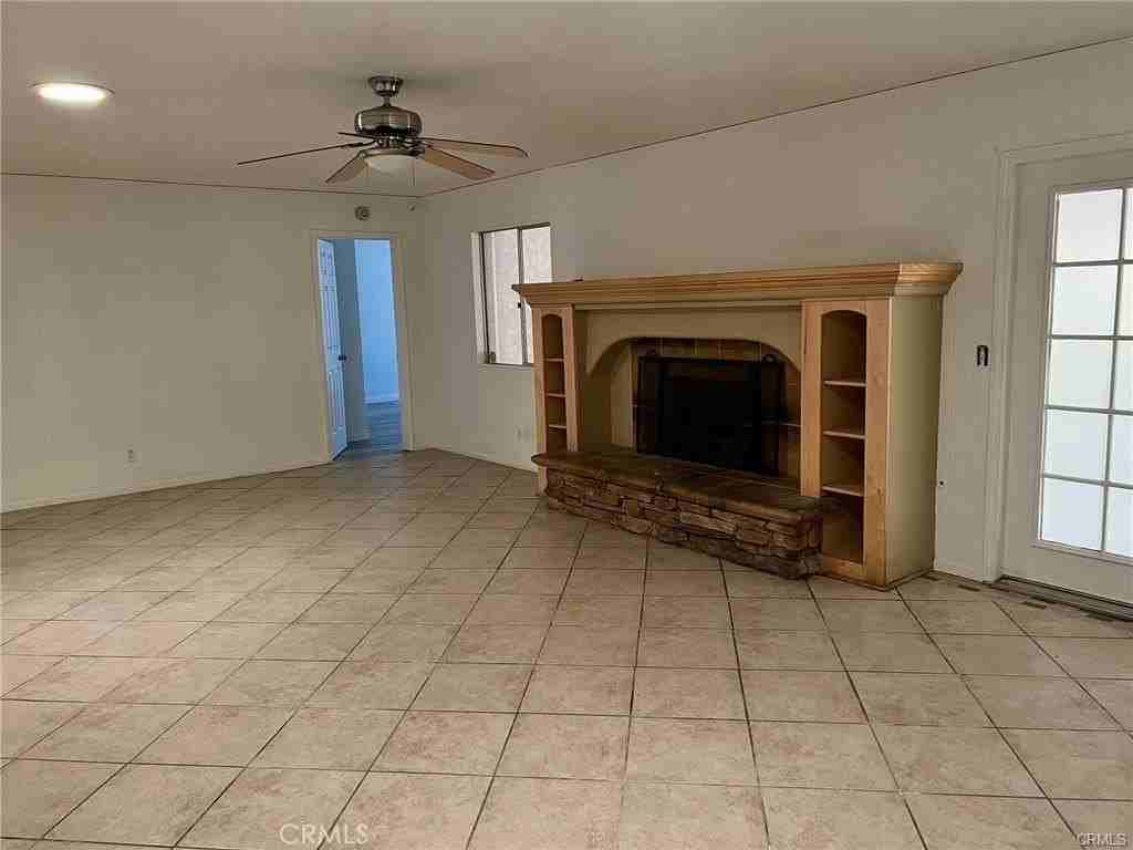 43053 Babcock Ave - Photo 5 of 6