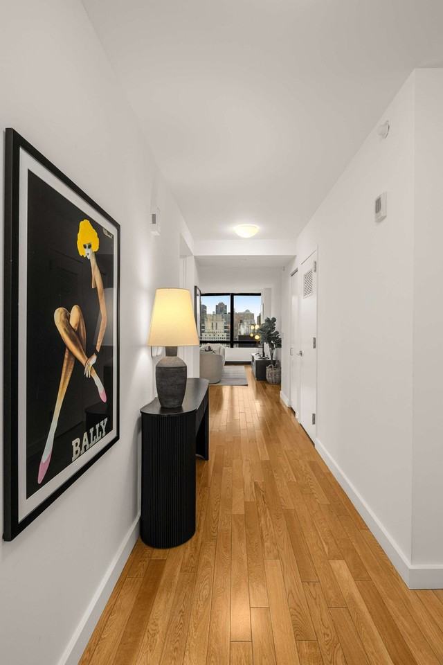 1113 York Ave #1363925P - Photo 6 of 20